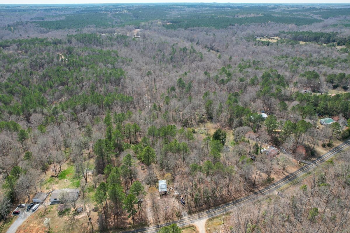 2400 Grace Chapel Road Enoree, SC 29335 - Photo 4 of 14