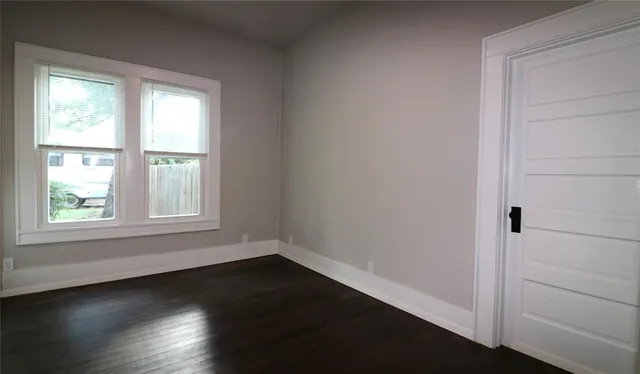 $119,900 | 929 Vitalious Street, Ranger, TX 76470