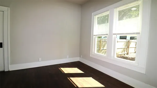 $112,900 | 929 Vitalious Street, Ranger, TX 76470