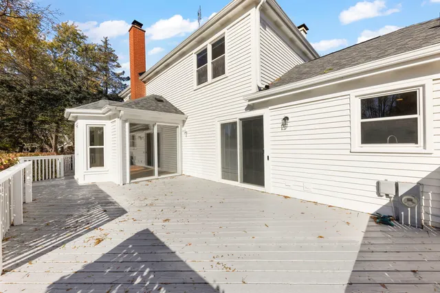 $650,000 | 2647 Longview Drive, Lisle, IL 60532