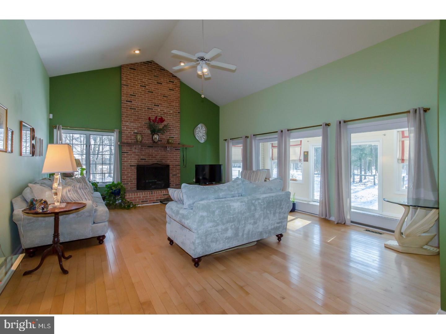 85 Frogtown Road Ottsville, PA 18942 - Photo 4 of 21 Gallery Image 4