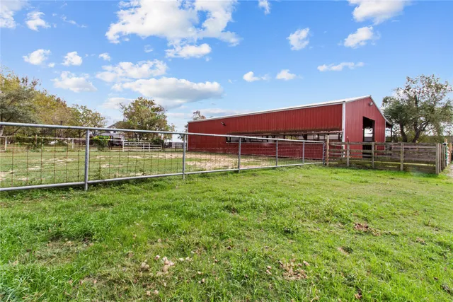 $2,500,000 | 2730 Lawrence Road, Kemah, TX 77565