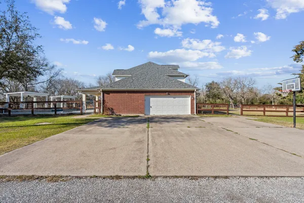 $2,295,000 | 2730 Lawrence Road, Kemah, TX 77565