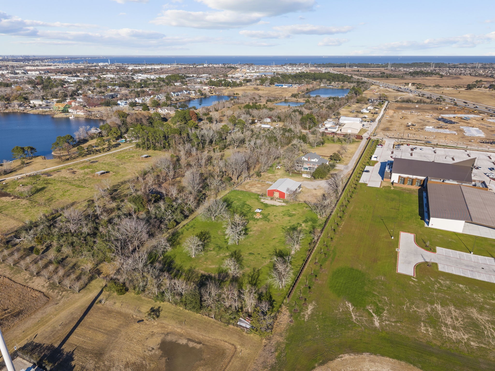 2730 Lawrence Road Kemah, TX 77565 - Photo 7 of 49