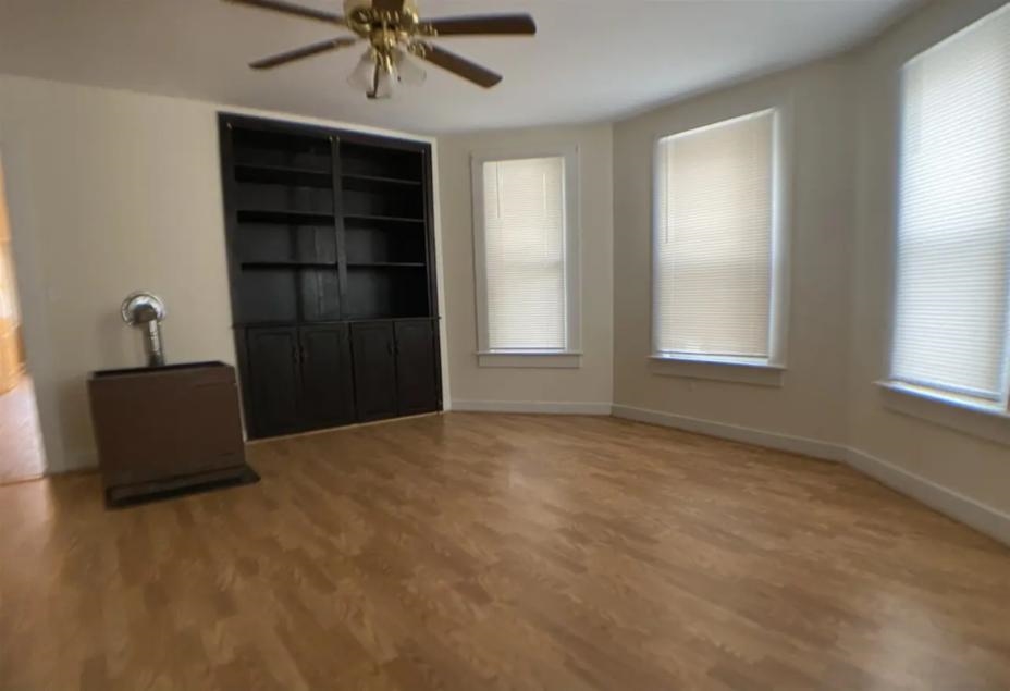 309 Dubuque Street Manchester, NH 03102 - Photo 6 of 14