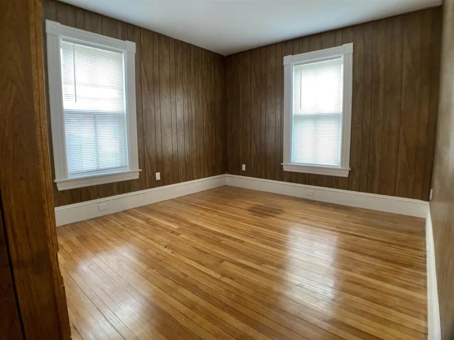 309 Dubuque Street Manchester, NH 03102 - Photo 10 of 14