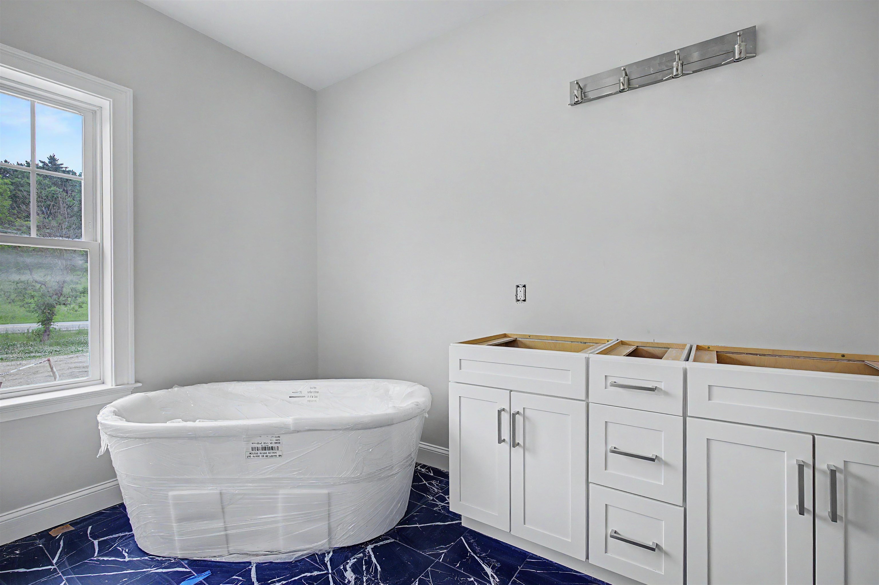 131 Merrimack Street Hooksett, NH 03106 - Photo 9 of 31