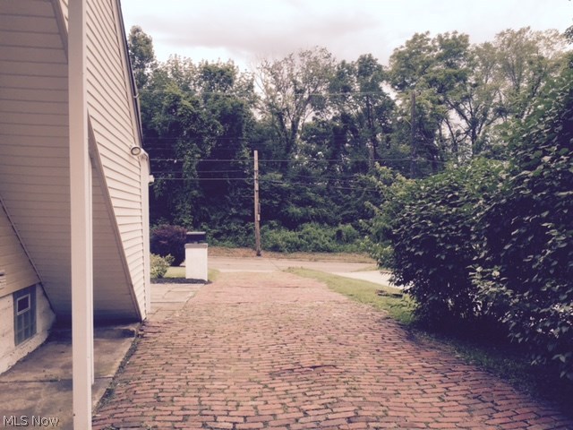 4003 Valley Road Cleveland, OH 44109 - Photo 23 of 25