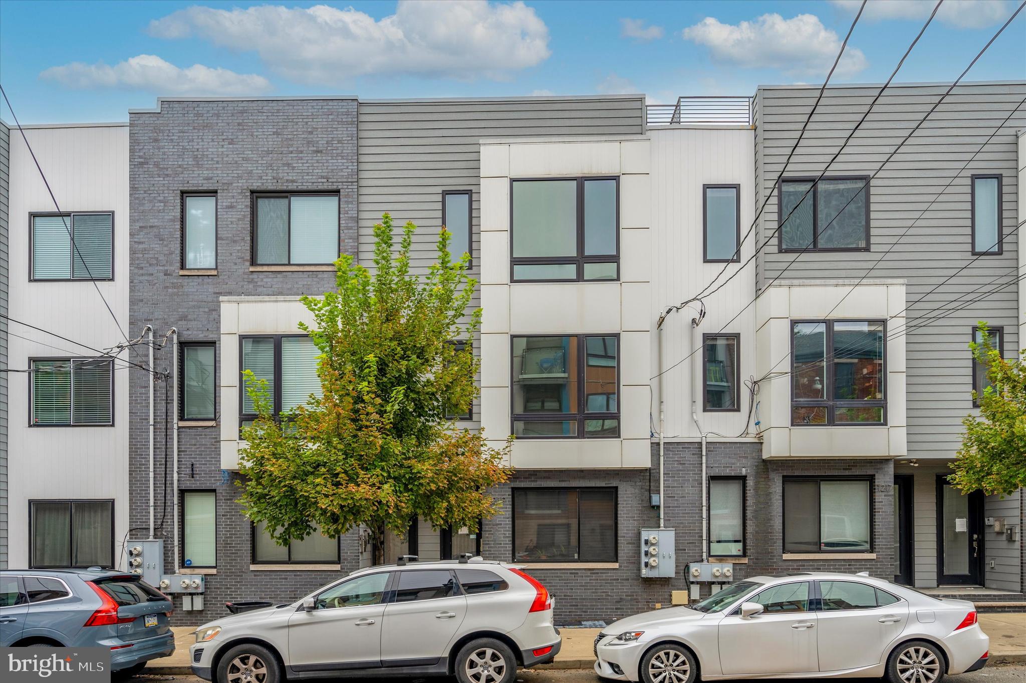 1219 North 5th Street, Unit 2 Philadelphia, PA 19122 - Photo 2 of 16 a building view