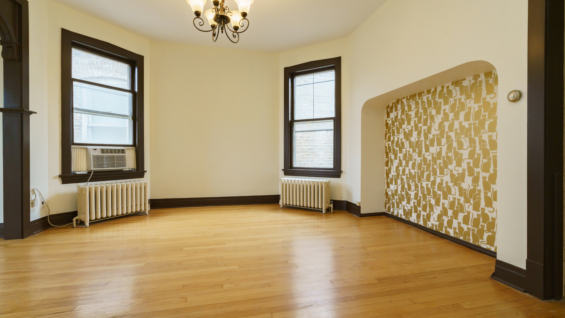 2644 North Harding Avenue Chicago, IL 60647 - Photo 19 of 37