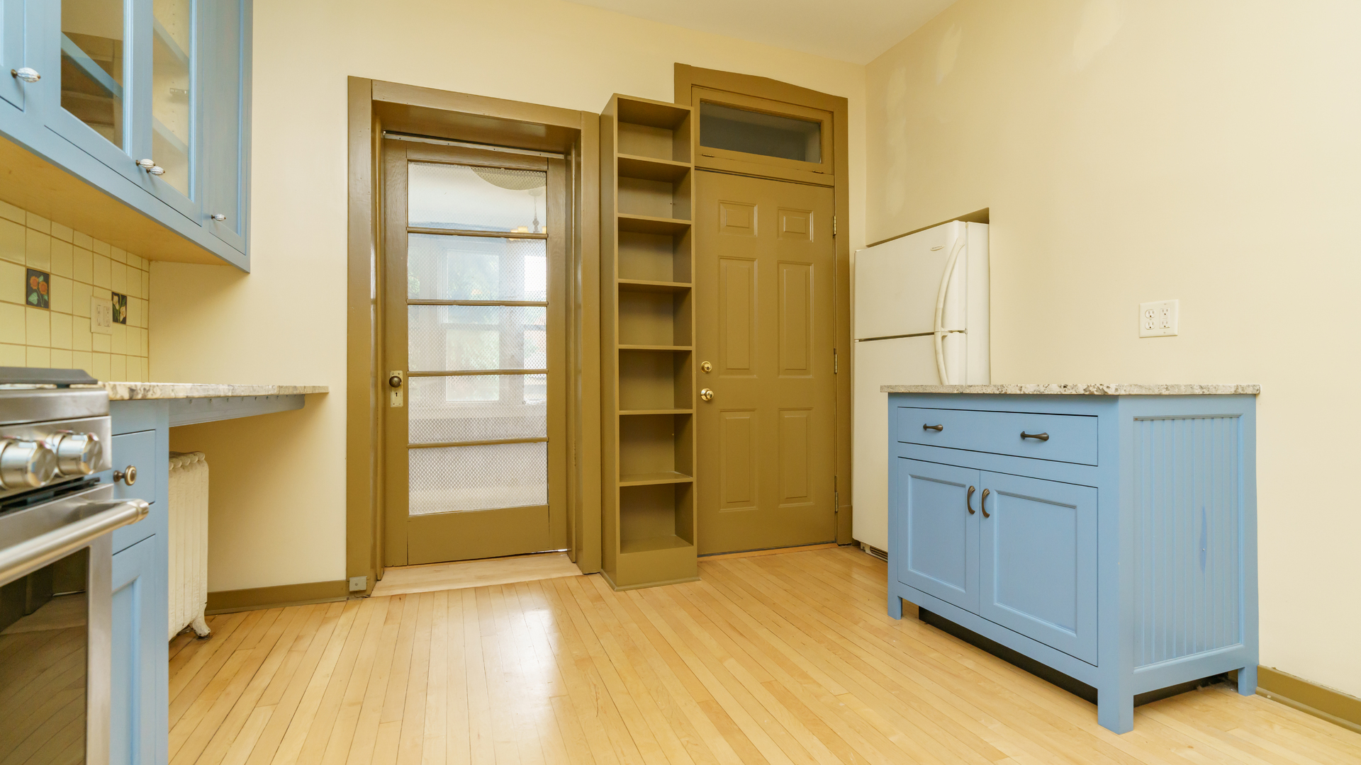 2644 North Harding Avenue Chicago, IL 60647 - Photo 7 of 37