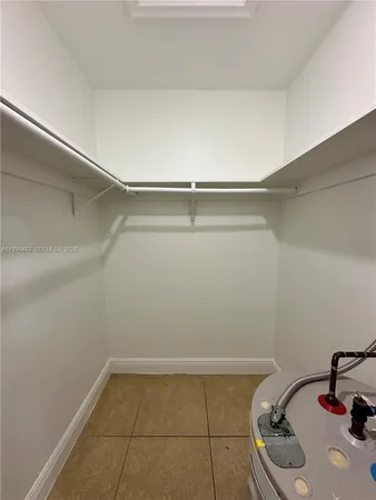 $1,625 | 2900 Northeast 17th Avenue, Unit 209, Pompano Beach, FL 33064