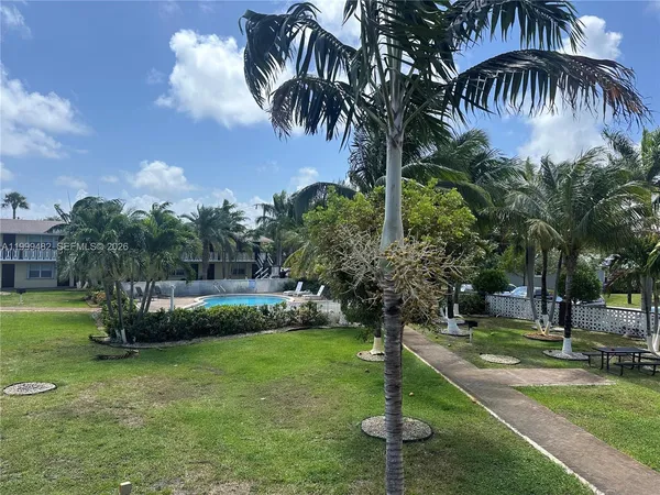 $1,625 | 2900 Northeast 17th Avenue, Unit 209, Pompano Beach, FL 33064