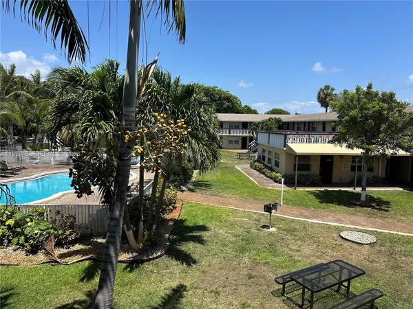 $1,625 | 2900 Northeast 17th Avenue, Unit 209, Pompano Beach, FL 33064