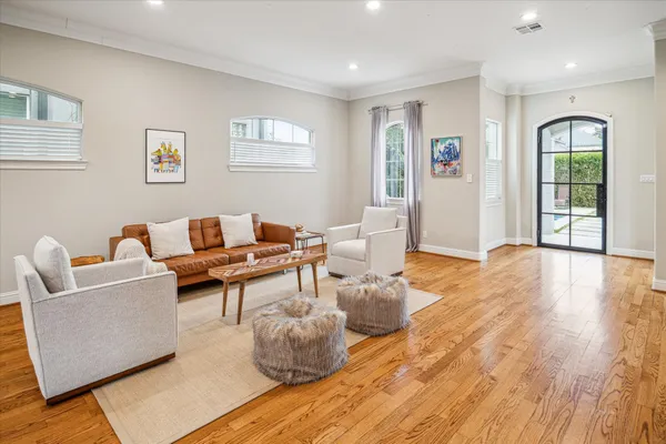 $6,500 | 1502 Whispering Pines Drive, Houston, TX 77055