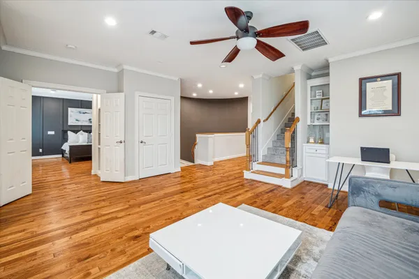 $6,500 | 1502 Whispering Pines Drive, Houston, TX 77055