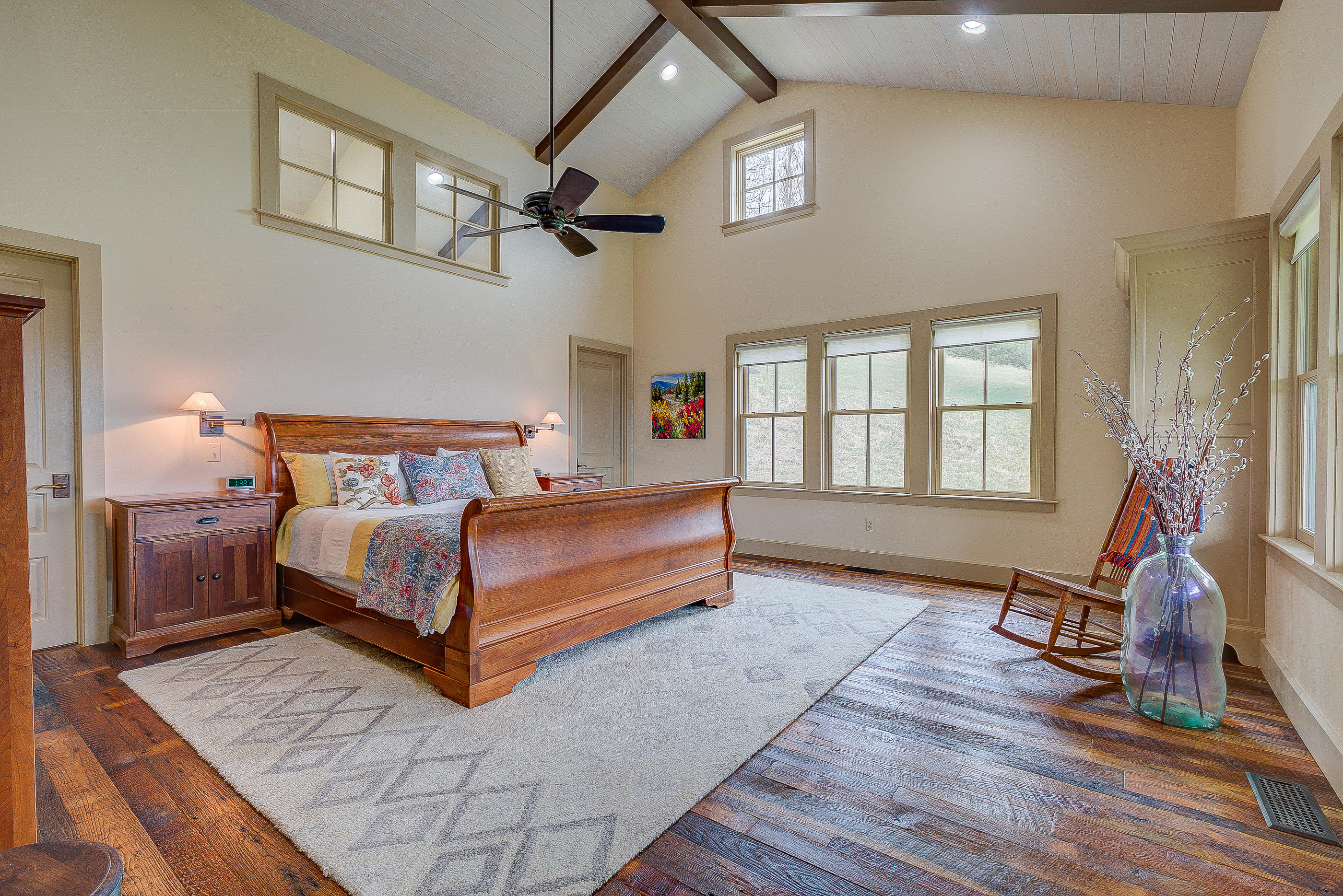 6975 Stoney Point Road Roanoke, VA 24018 - Photo 21 of 62 21.Master Bedroom