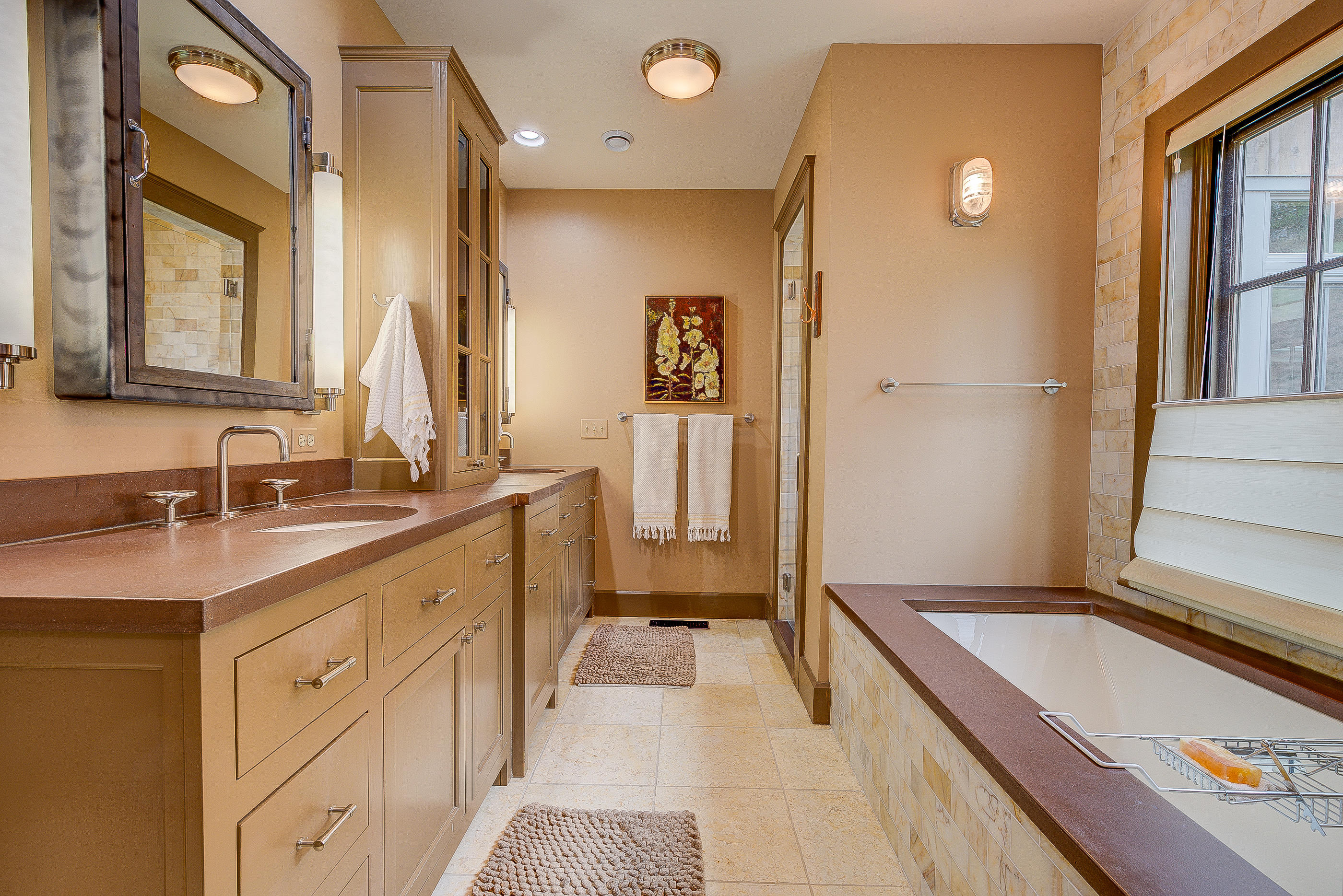 6975 Stoney Point Road Roanoke, VA 24018 - Photo 22 of 62 22.Master Bathroom
