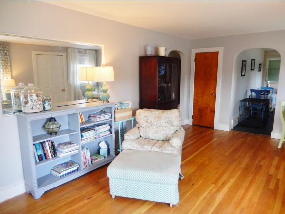 4 Hawthorne Road Dover, NH 03820 - Photo 4 of 16 Gallery Image 4