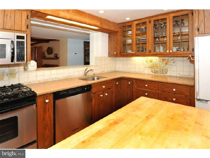 6107 West Mill Road Flourtown, PA 19031 - Photo 13 of 25 Gallery Image 13