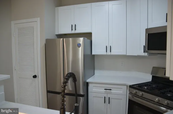 $2,450 | 4409 Fair Stone Drive, Unit 101, Fairfax, VA 22033
