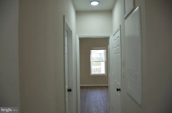 $2,450 | 4409 Fair Stone Drive, Unit 101, Fairfax, VA 22033