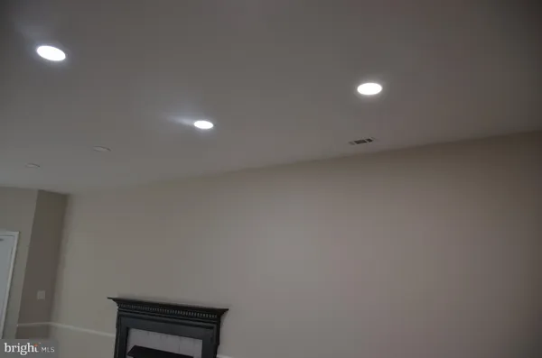 $2,450 | 4409 Fair Stone Drive, Unit 101, Fairfax, VA 22033