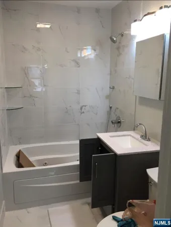 $2,700 | 235 Lawrence Avenue, Hasbrouck Heights, NJ 07604