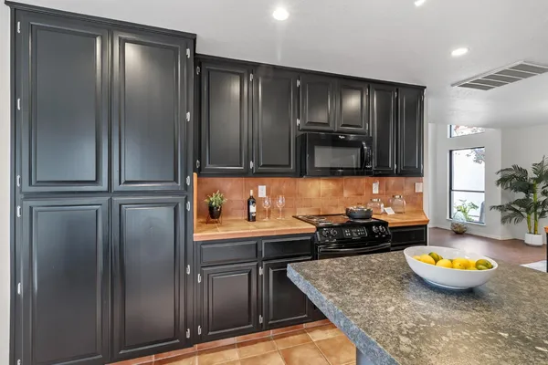 $575,000 | 1168 Copper Cottage Lane, Modesto, CA 95355