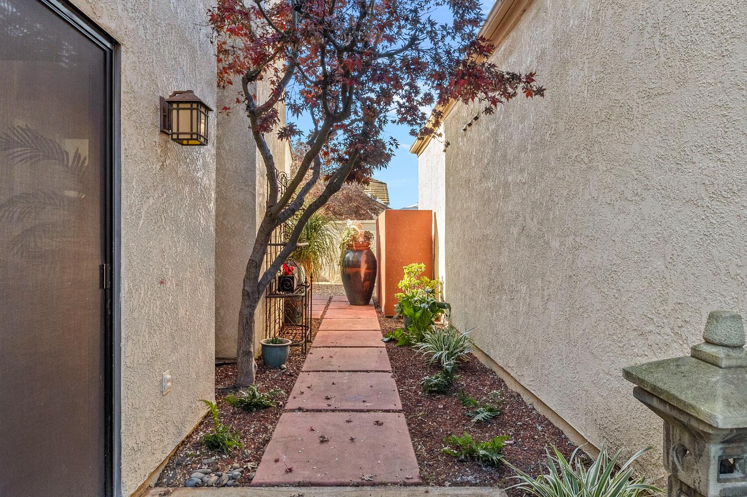 1168 Copper Cottage Lane Modesto, CA 95355 - Photo 33 of 46