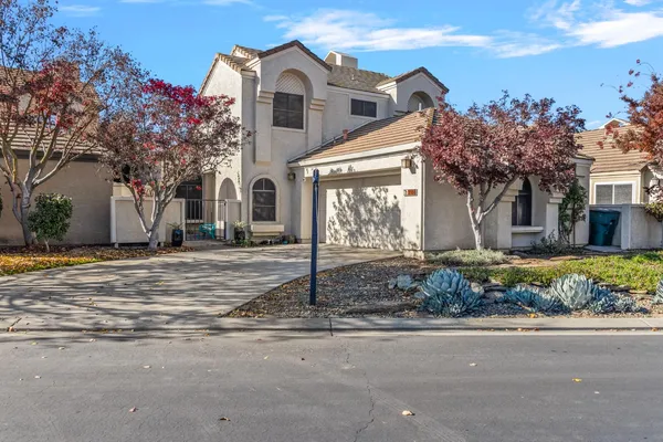 $575,000 | 1168 Copper Cottage Lane, Modesto, CA 95355