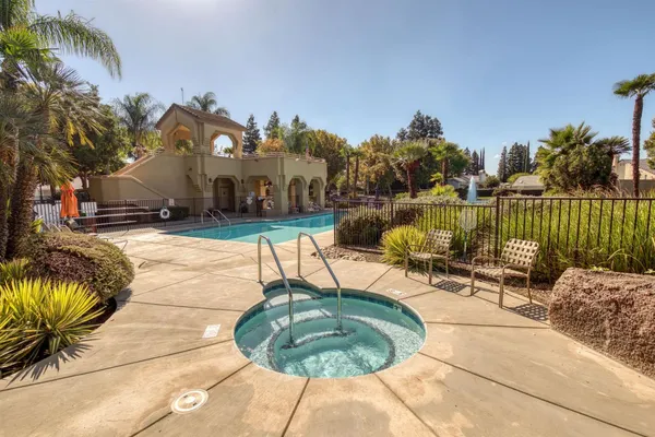 $575,000 | 1168 Copper Cottage Lane, Modesto, CA 95355