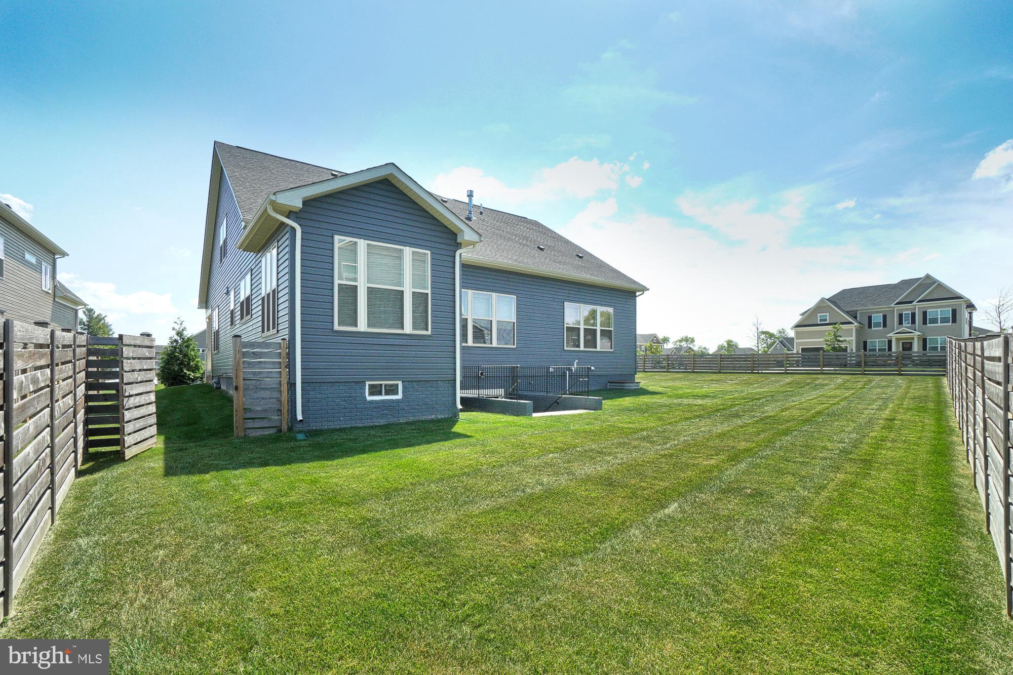 17096 Oxley Farm Road Poolesville, MD 20837 - Photo 9 of 88 Room for a pool!