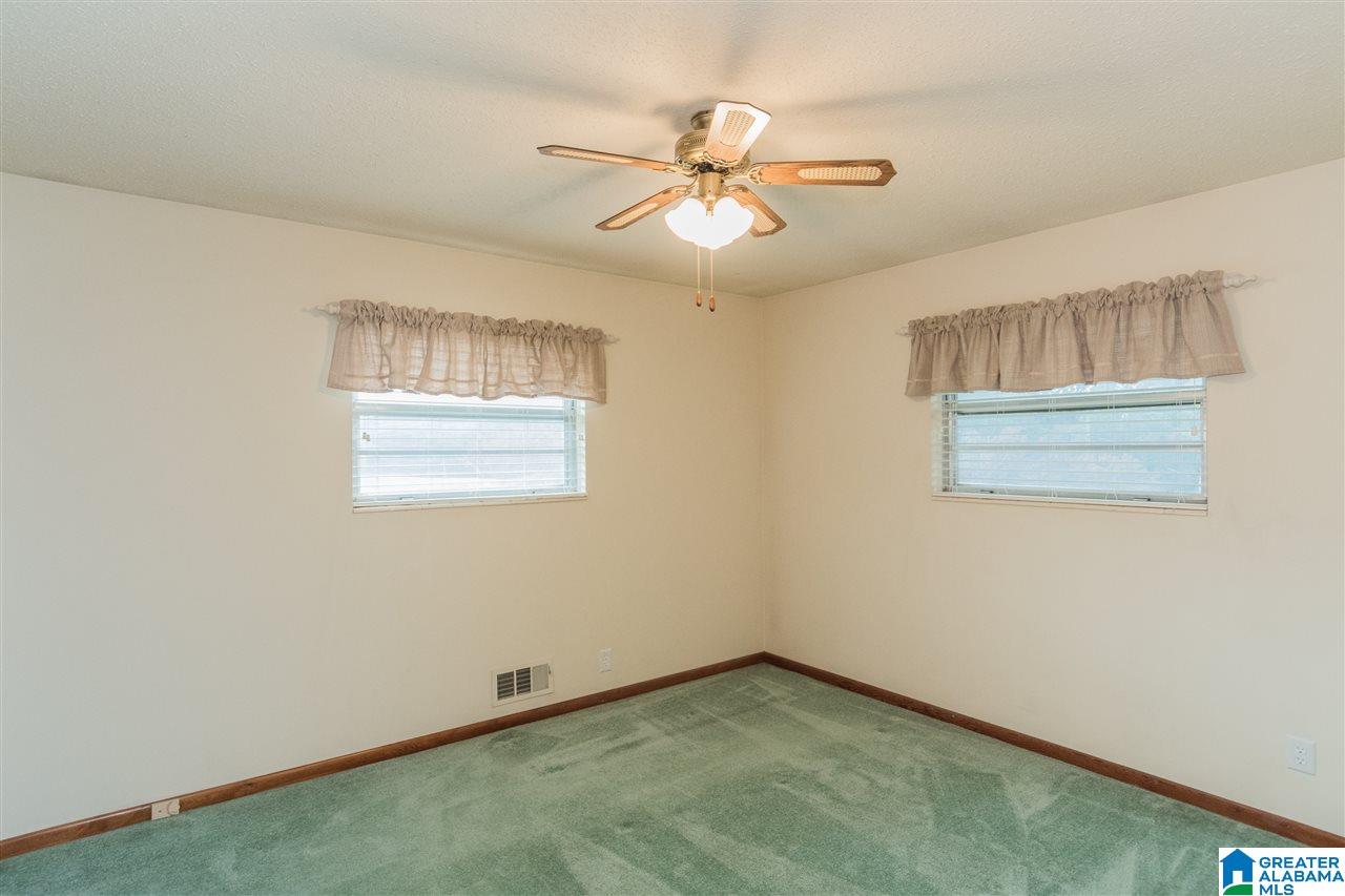340 10th Street Pleasant Grove, AL 35127 - Photo 22 of 38