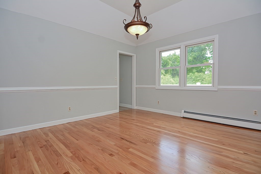 184 Pleasantdale Road Rutland, MA 01543 - Photo 12 of 41