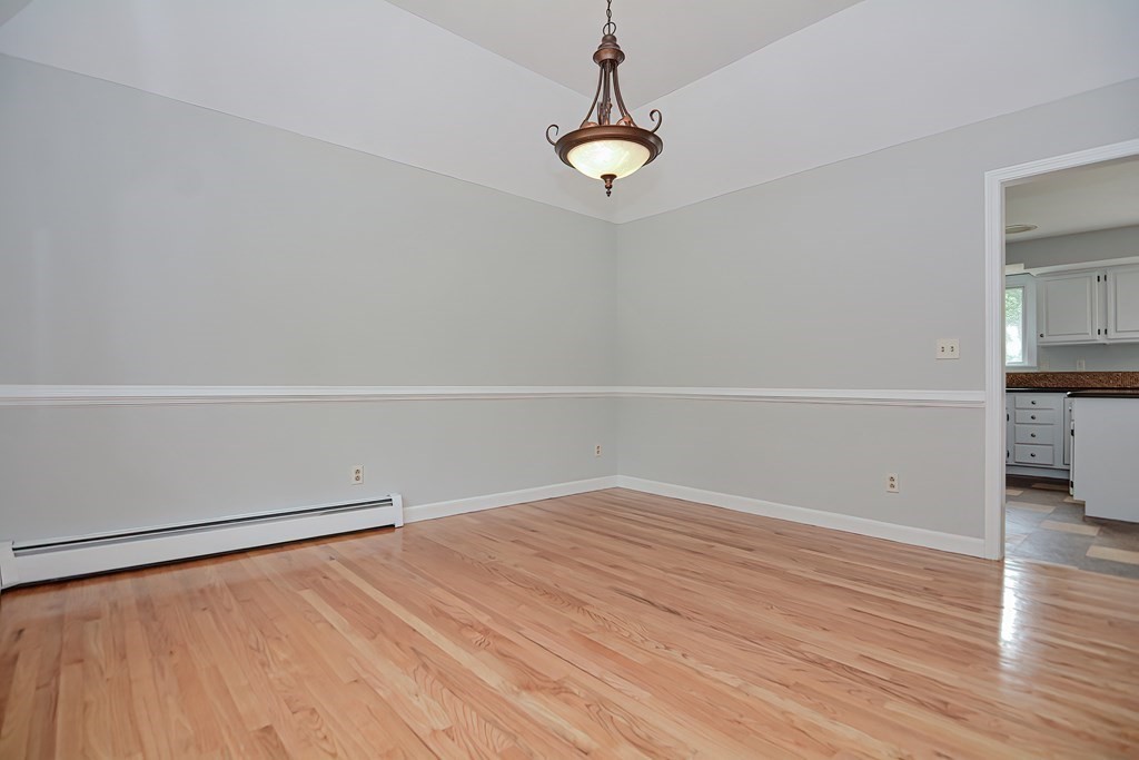 184 Pleasantdale Road Rutland, MA 01543 - Photo 13 of 41