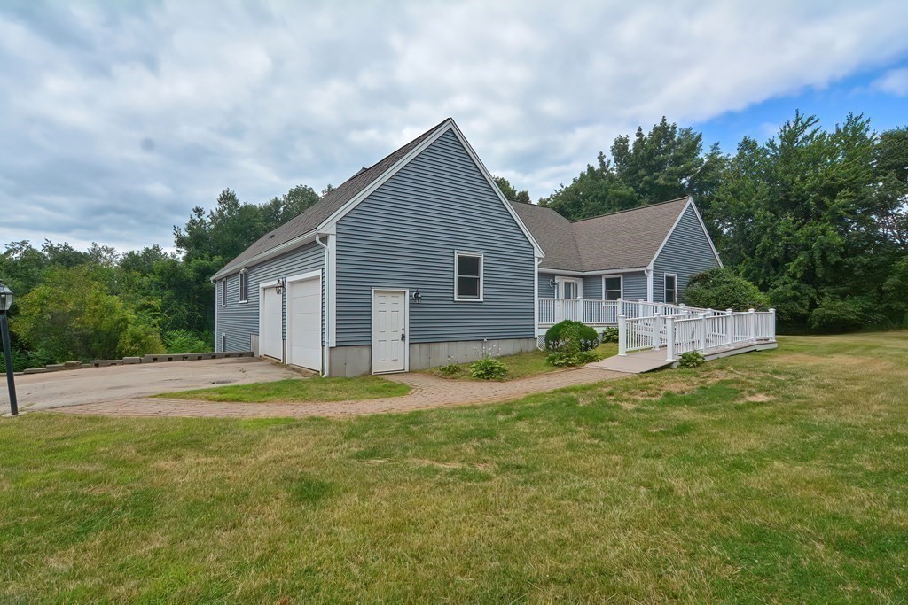 184 Pleasantdale Road Rutland, MA 01543 - Photo 2 of 41