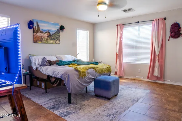 $520,000 | 1925 West Burgess Lane, Phoenix, AZ 85041