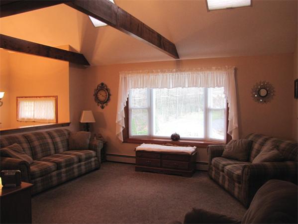 487 Benson Road Northbridge, MA 01534 - Photo 6 of 12 Gallery Image 6