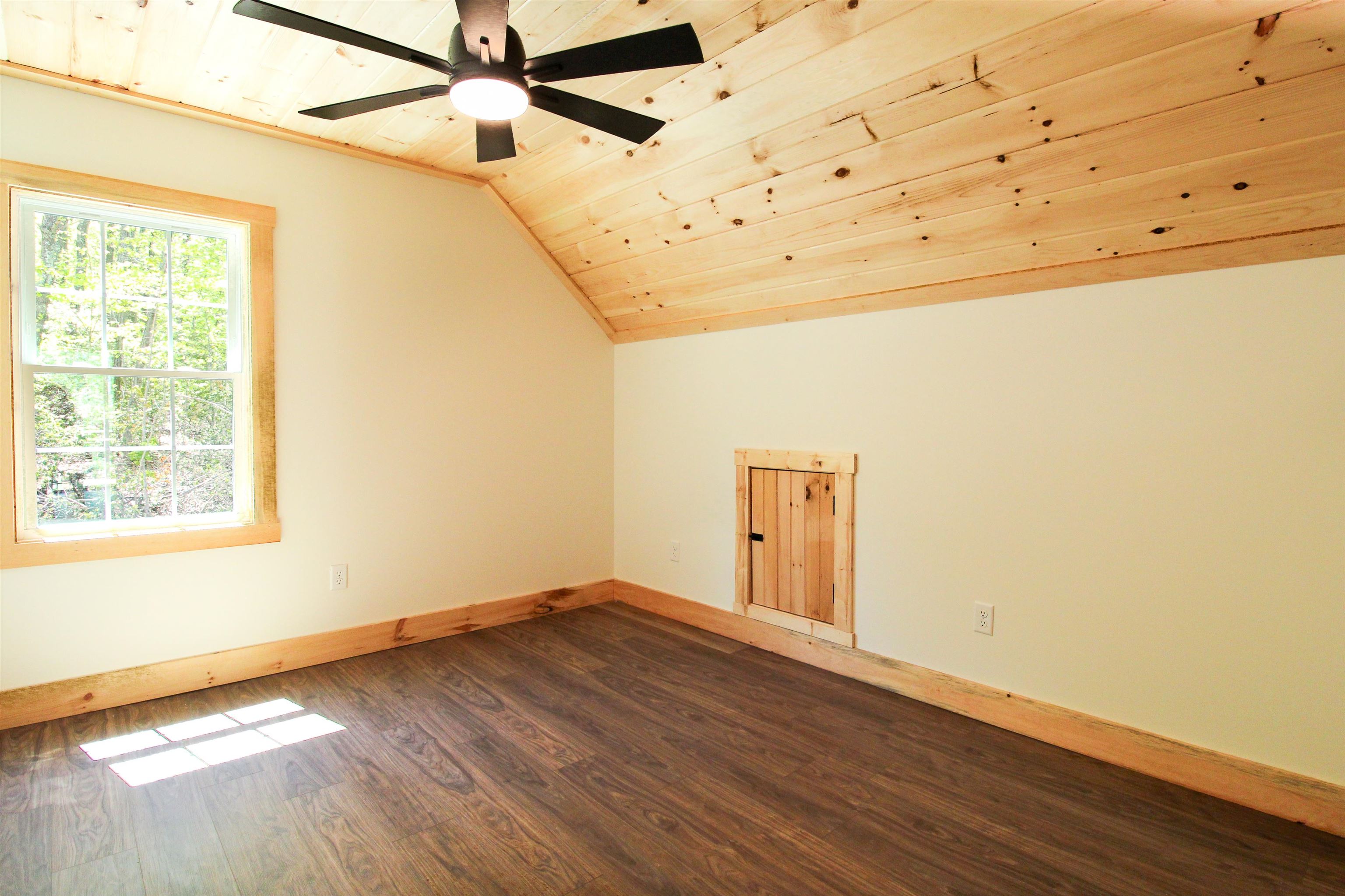 910 Love Road Lyndhurst, VA 22952 - Photo 63 of 75