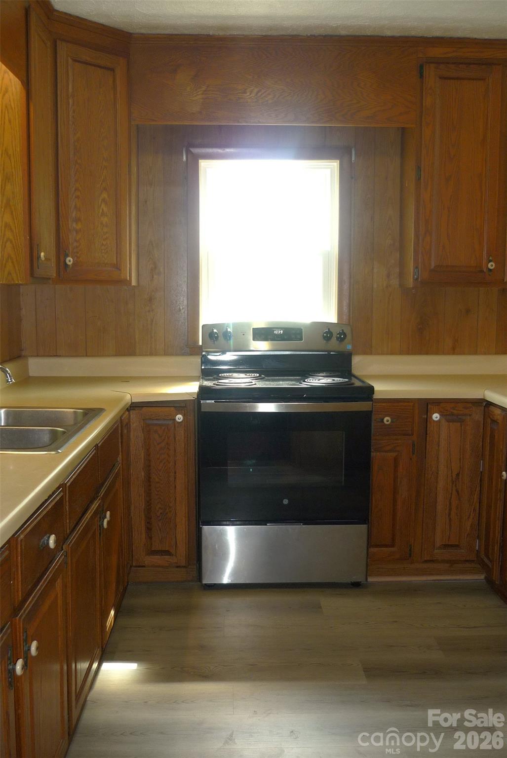 120 Bradley Road Shelby, NC 28152 - Photo 12 of 42 a kitchen with a stove and a sink