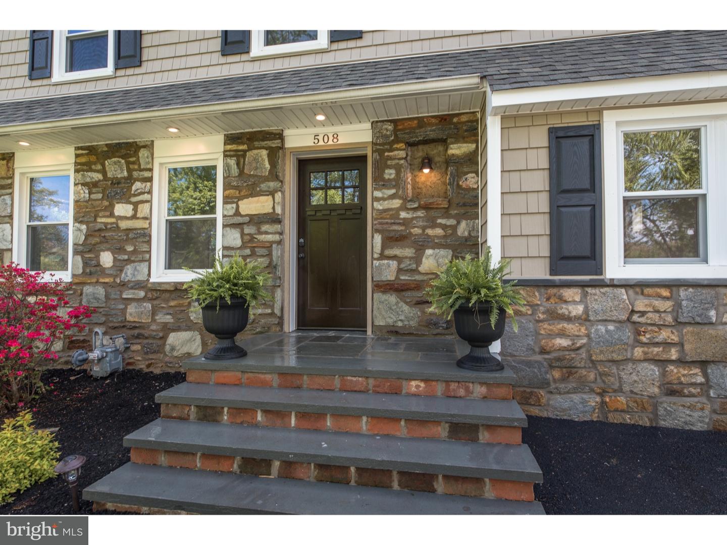 508 Woodcrest Road Willow Grove, PA 19090 - Photo 2 of 25 Exterior Front