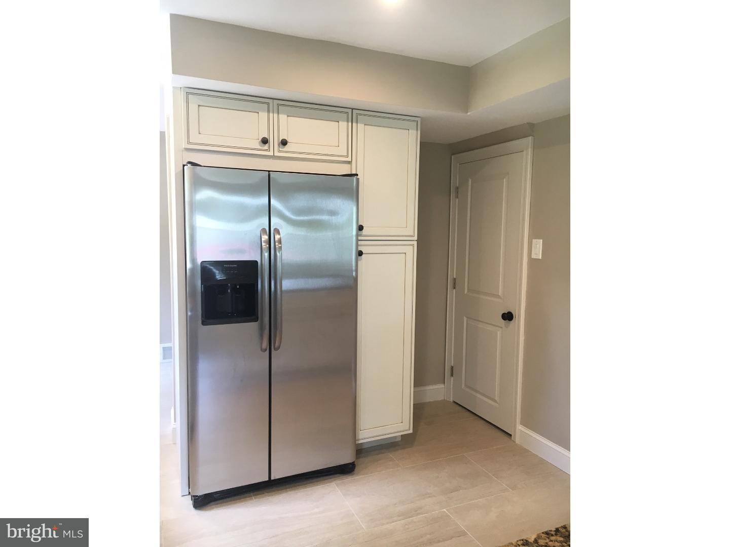 508 Woodcrest Road Willow Grove, PA 19090 - Photo 11 of 25 Kitchen
