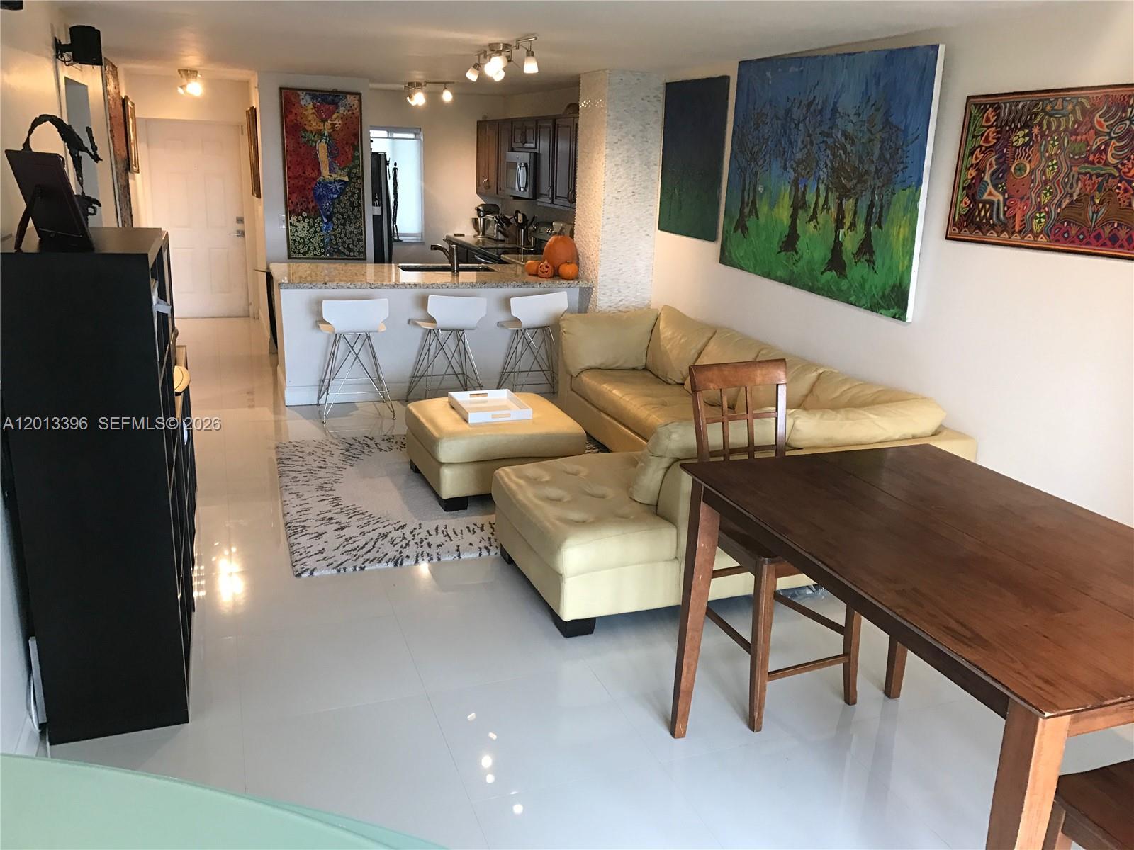 1401 Bay Road, Unit 513 Miami Beach, FL 33139 - Photo 5 of 12