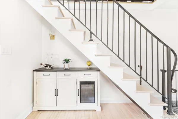 $799,999 | 2 East Lido Promenade, Unit PROM, Lindenhurst, NY 11757