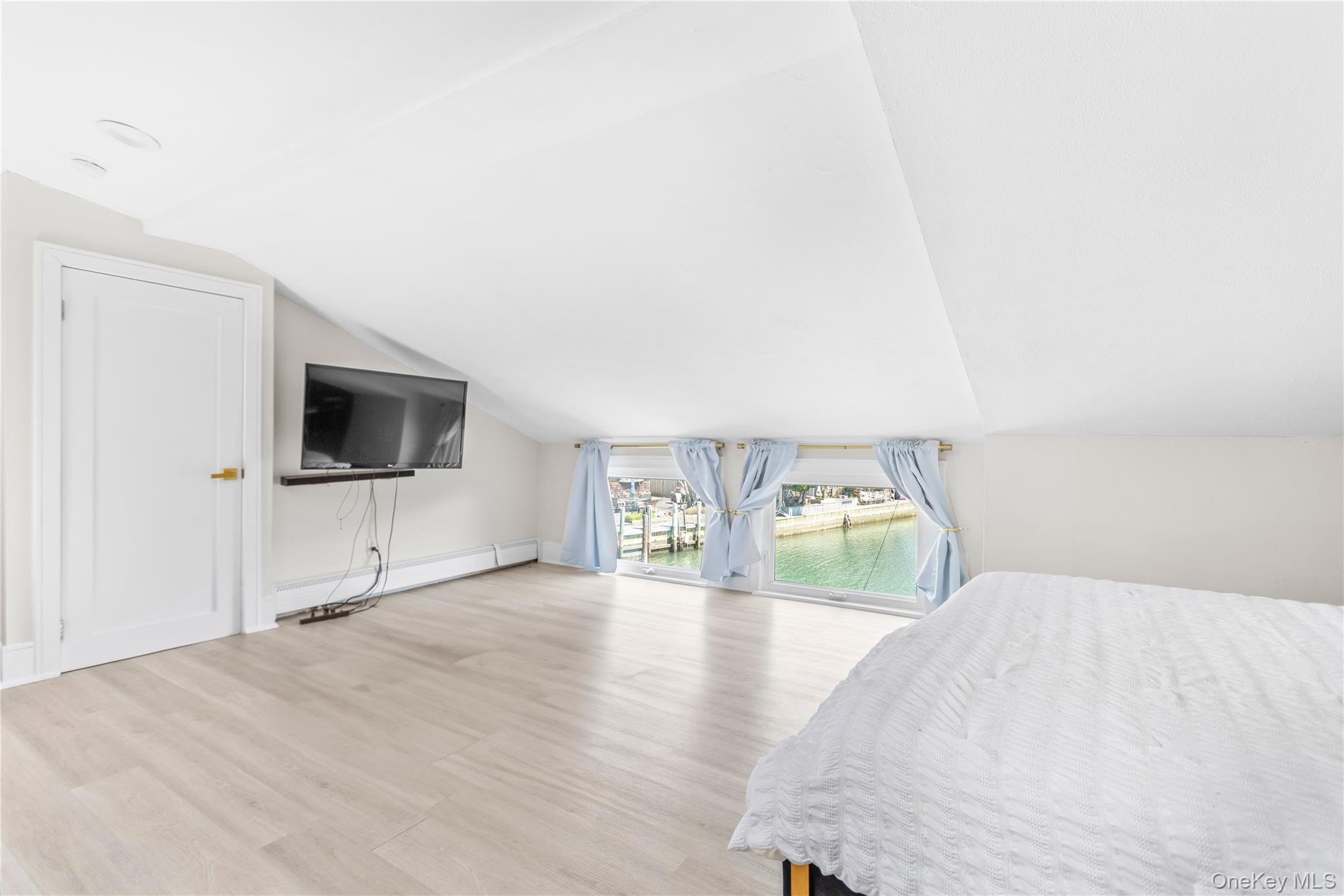 2 East Lido Promenade, Unit PROM Lindenhurst, NY 11757 - Photo 20 of 30