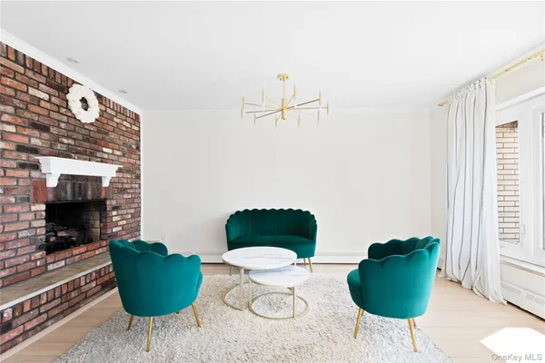 $799,999 | 2 East Lido Promenade, Unit PROM, Lindenhurst, NY 11757