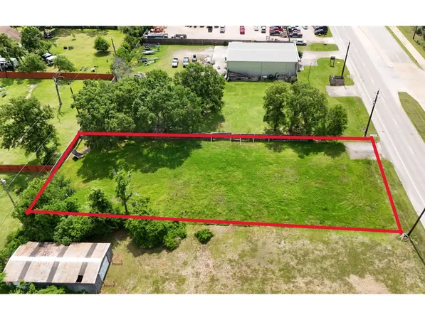 $130,000 | 2720 Red Bluff Road, Seabrook, TX 77586