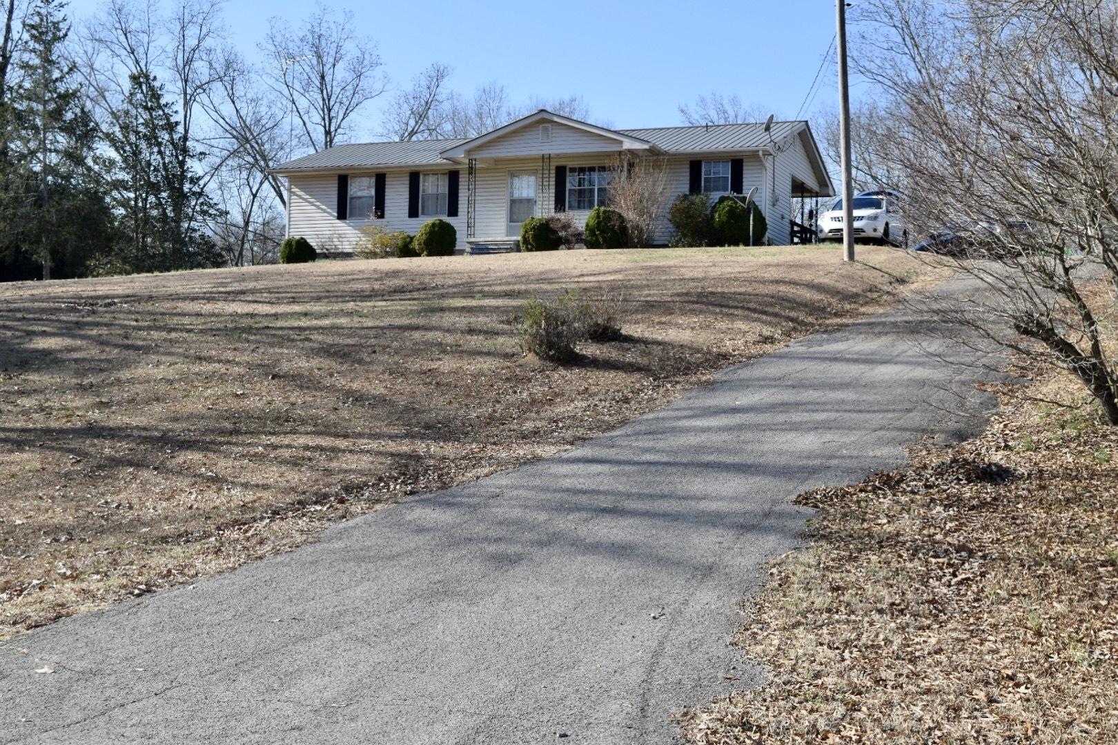 7807 Gore Subligna Road Summerville, GA 30747 - Photo 3 of 19 drive