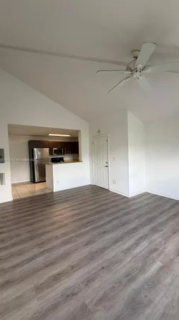 $1,650 | 3965 Northwest 87th Avenue, Unit 3965, Sunrise, FL 33351